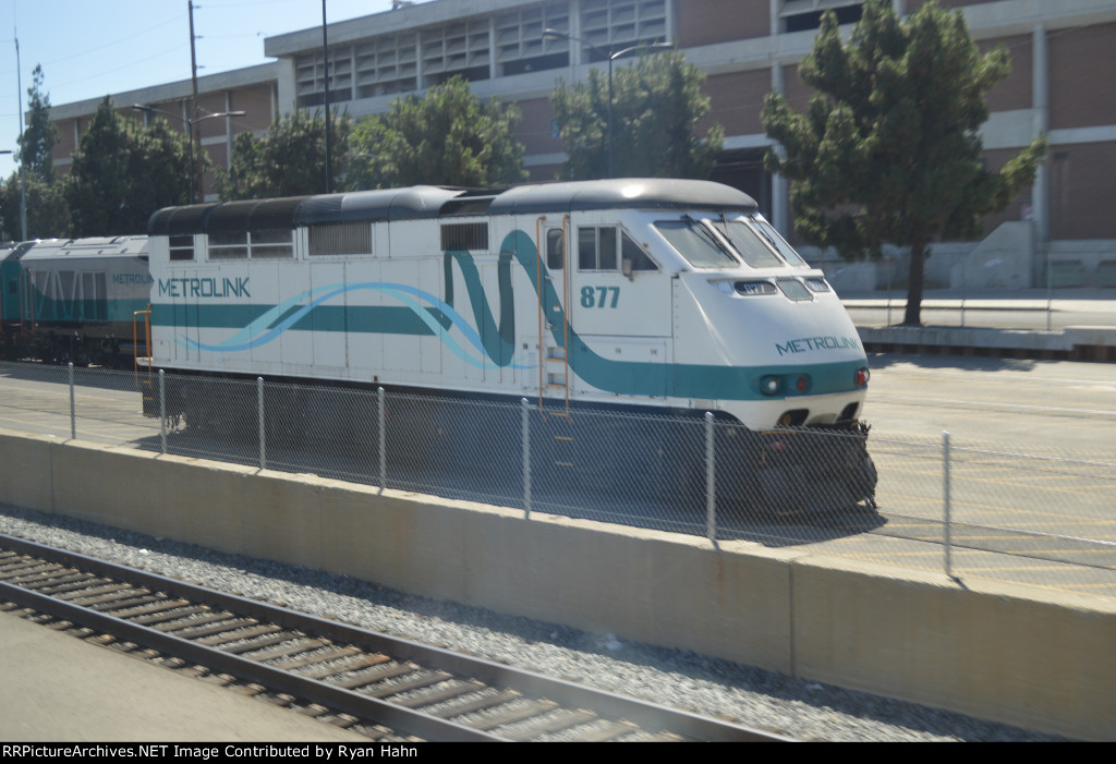 1st Metrolink F59PHI to be retired